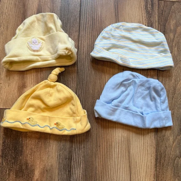 Lot of 4 Baby Hats Infant One Size Yellow Blue - Picture 1 of 5